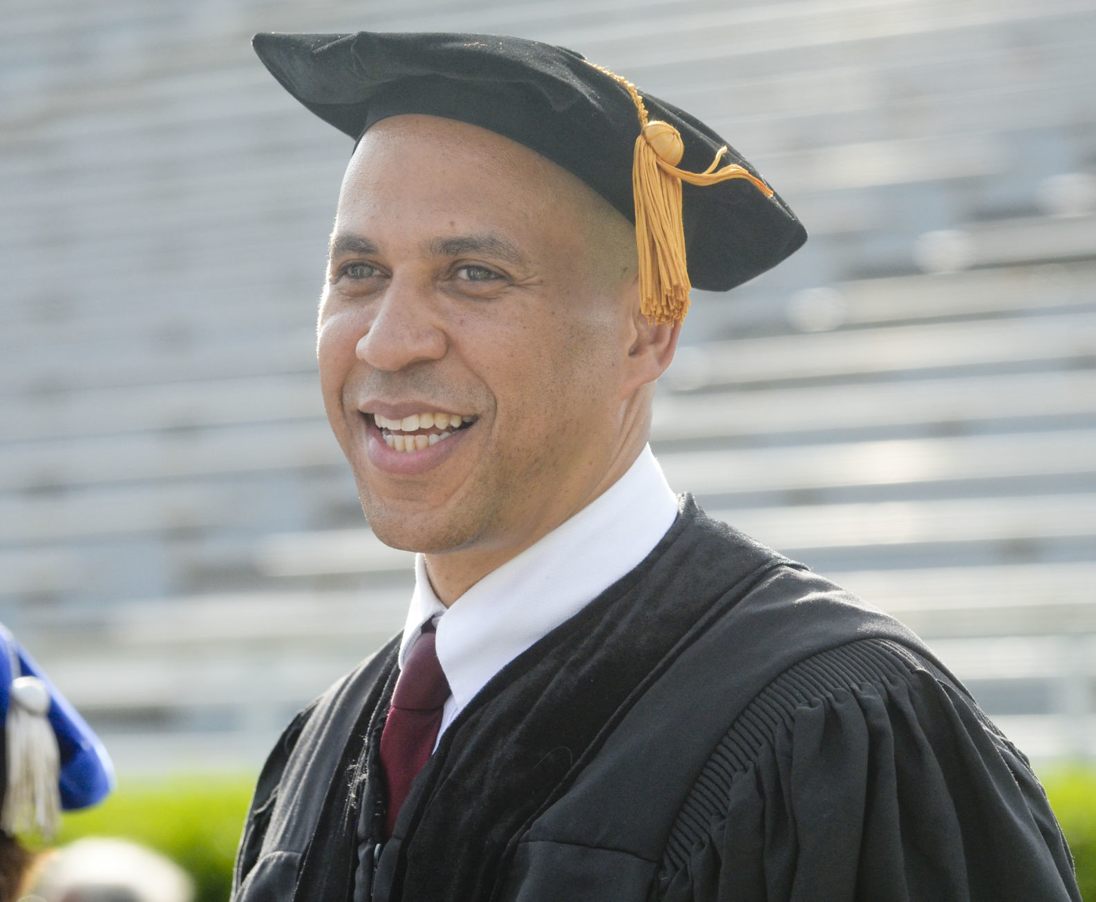 051019SCSUCommencement07ch.jpg